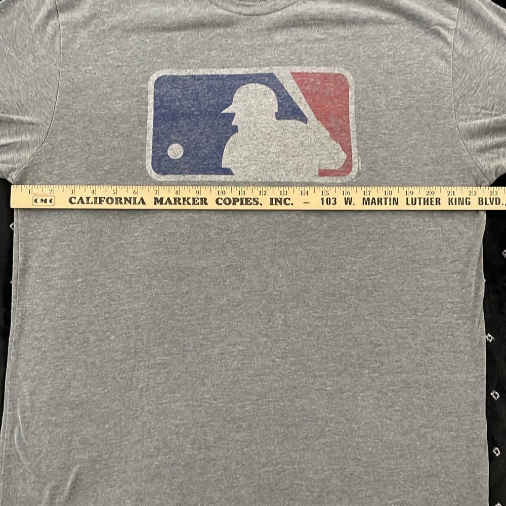 MLB Tshirt - Picture 4 of 5